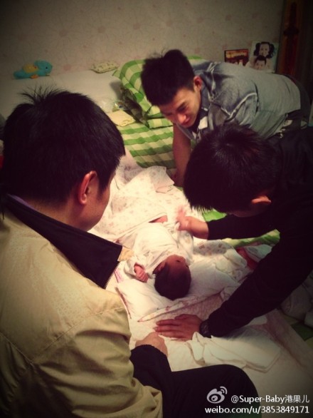 zjk zy hou baby girl.jpg