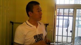 49c97952jw1dhjortszr4j.jpg