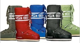 moon boot moonboots.jpg