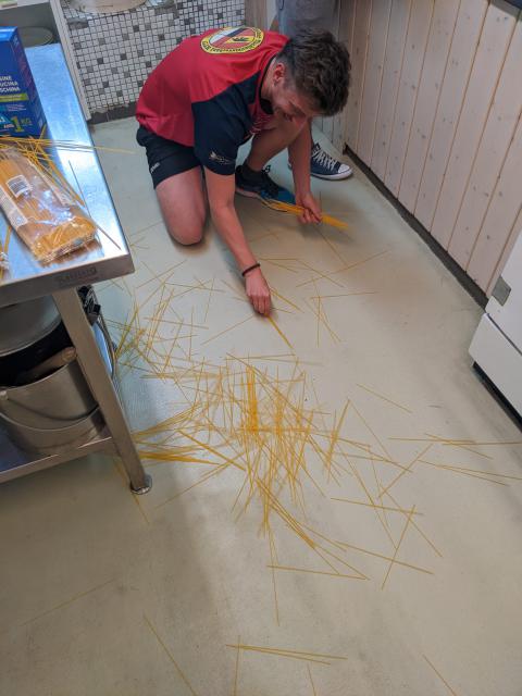 Me%20spaghetti%20jpeg.jpeg